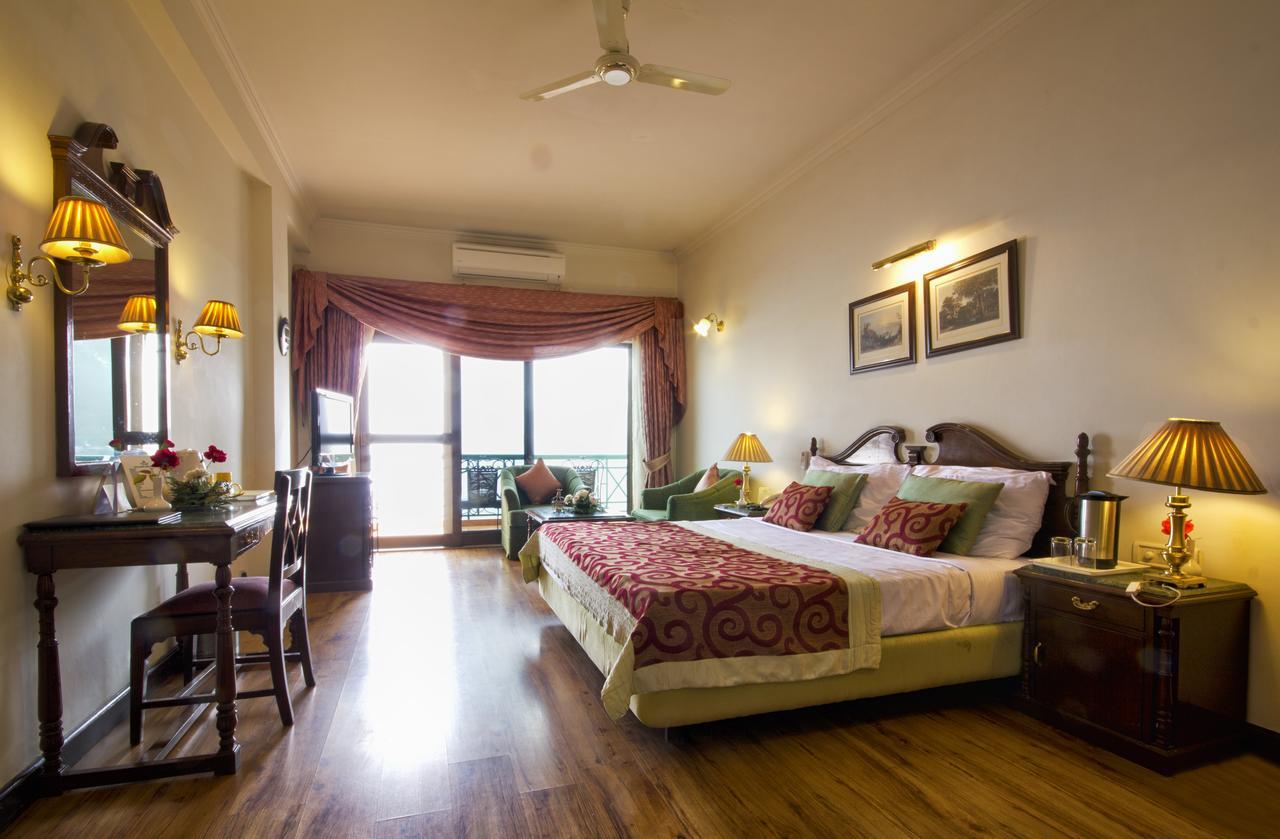 Kasauli Resort By Piccadily Exterior photo