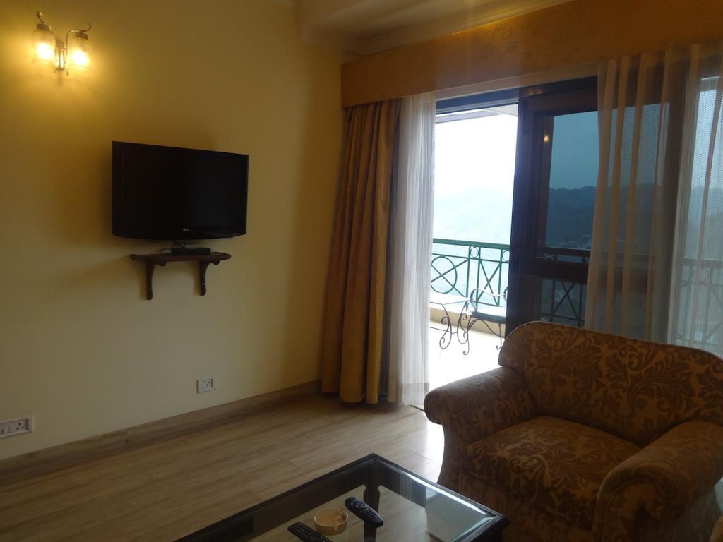 Kasauli Resort By Piccadily Room photo